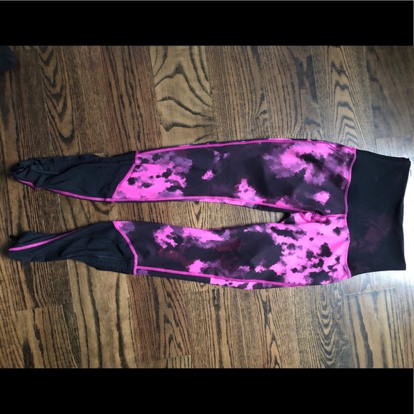 lululemon athletica Pants - Lululemon High Rise Mesh Bottom Leggings